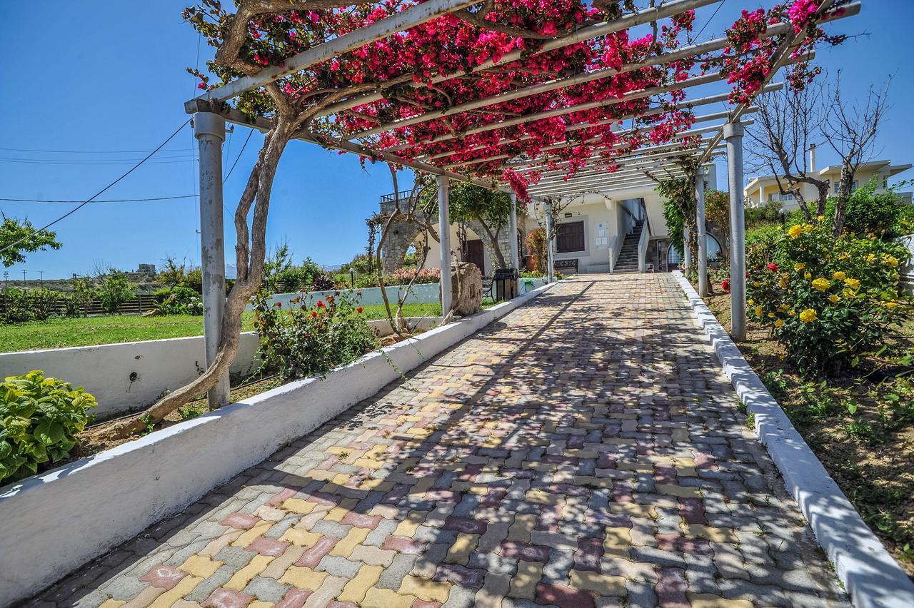 Villa Merabello Agia Marina  Exterior photo